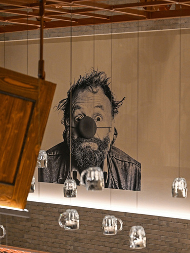 Open 8.jpg